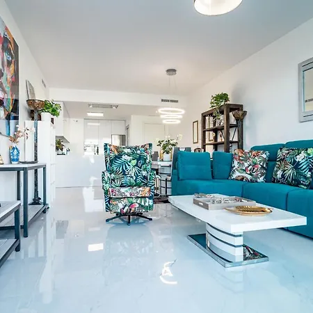 Bel4- Enjoyable 3 Modern Flat With Sea View * Εστεπόνα