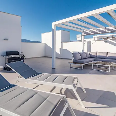 Bel4- Enjoyable 3 Modern Flat With Sea View