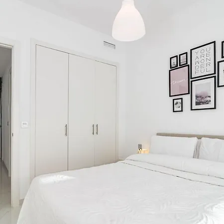 Apartment Bel4- Enjoyable 3 Modern Flat With Sea View Estepona