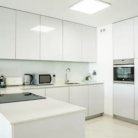 Bel4- Enjoyable 3 Modern Flat With Sea View Apartment